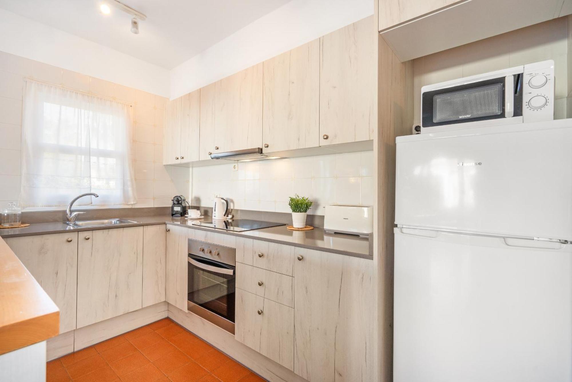 Apartamento La Brisa Аренал д'ен Кастел Екстериор снимка